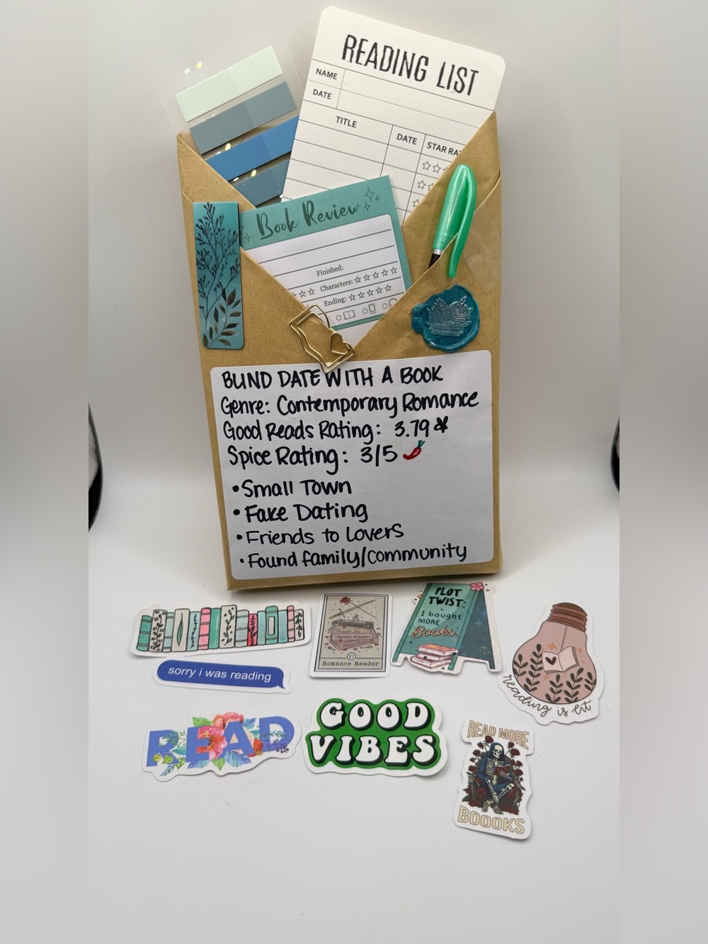Blind Date With A Book #7 - Contemporary Romance Book & Accessories
